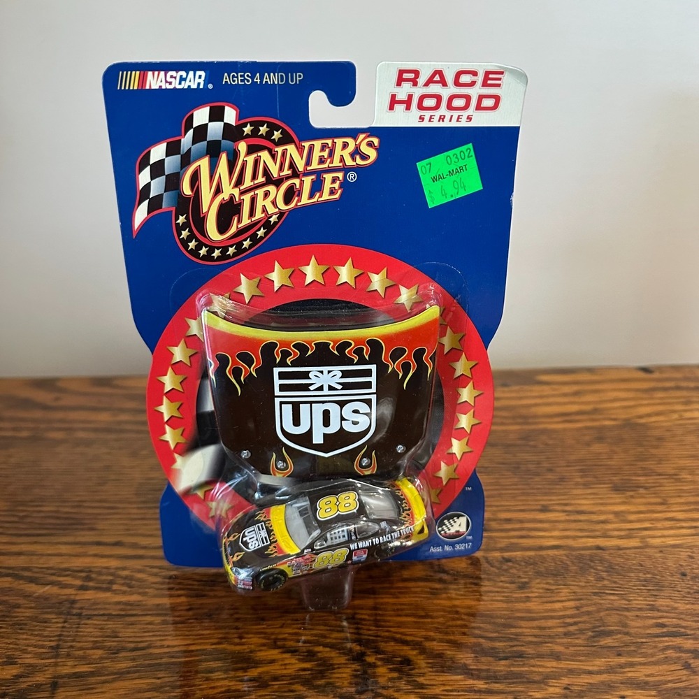 2002 Dale Jarrett #88 UPS Flames Hood 1/64 Winners Circle Car Toy SEALED‎